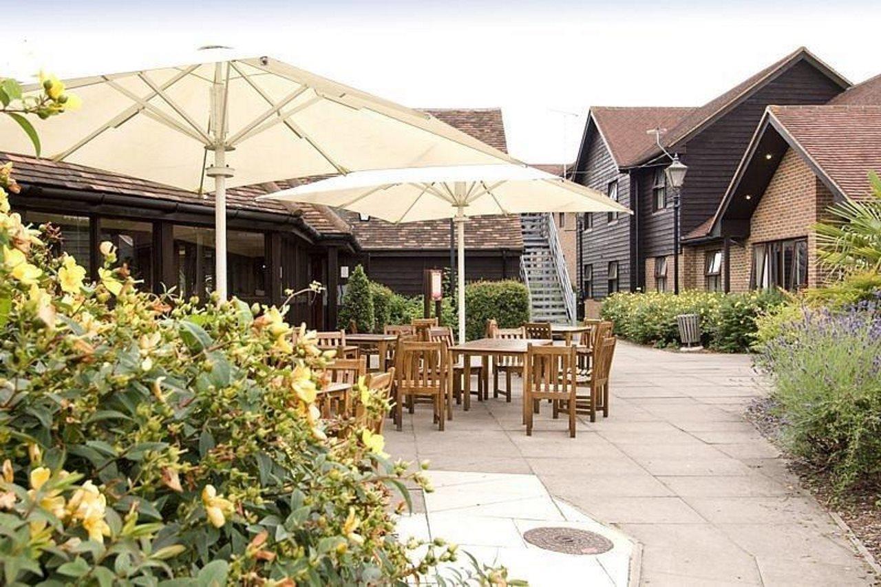 Premier Inn Premier Inn Sandhurst แซนด์เฮิร์ส ภายนอก รูปภาพ